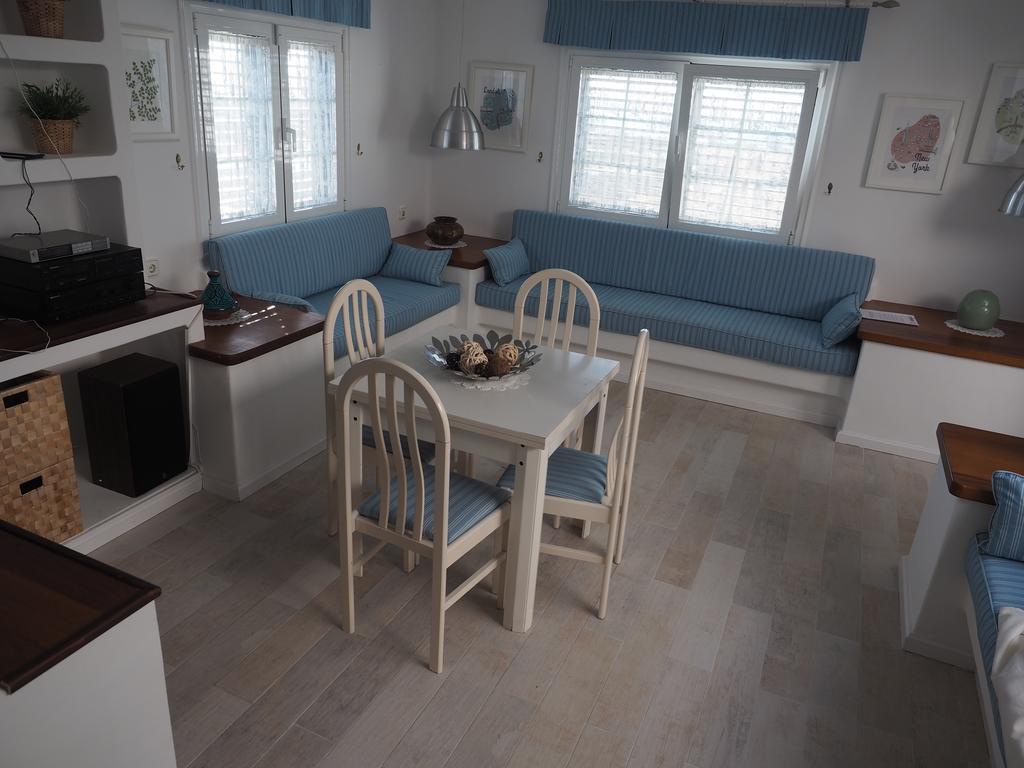 Villa Angela Macher Bagian luar foto